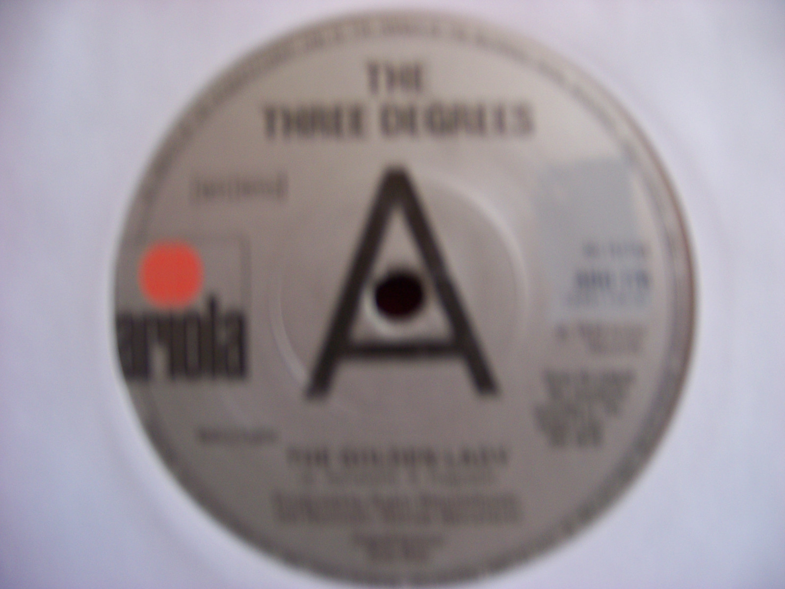 The Three Degrees – The Golden Lady / Sophsiticated Like You (45 U/min, Ariola)