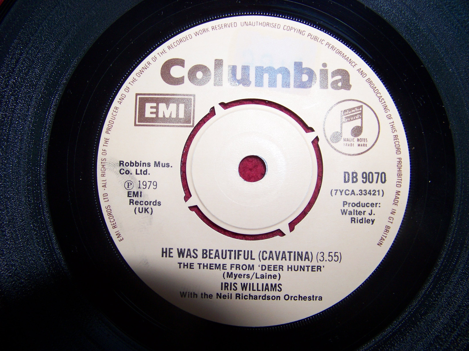 Iris Williams – He Was Beautiful (Cavatina) / We Don’t Make Each Other Laugh Anymore – Columbia, 1979