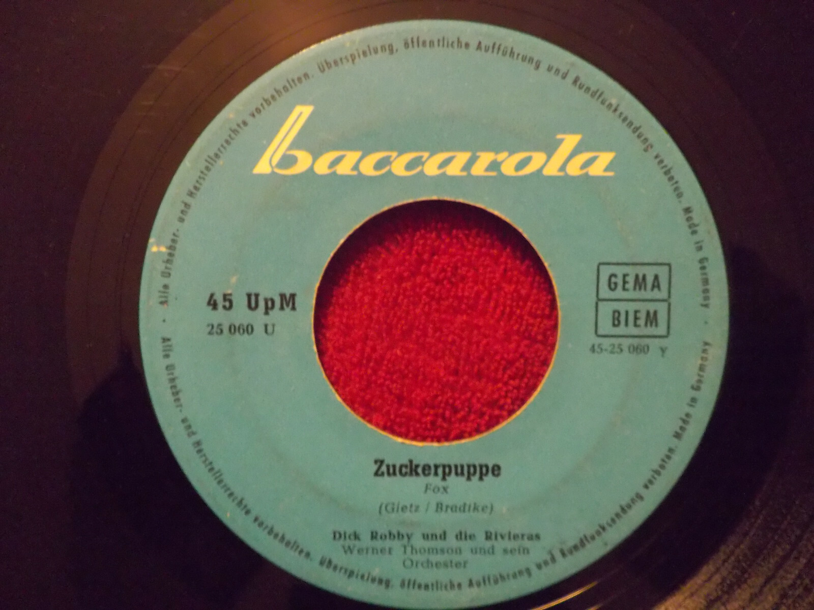 Trio Sorrento / Dick Robby – Hello, Mary Lou / Zuckerpuppe (Baccarola, 45er-Single), Bild 2