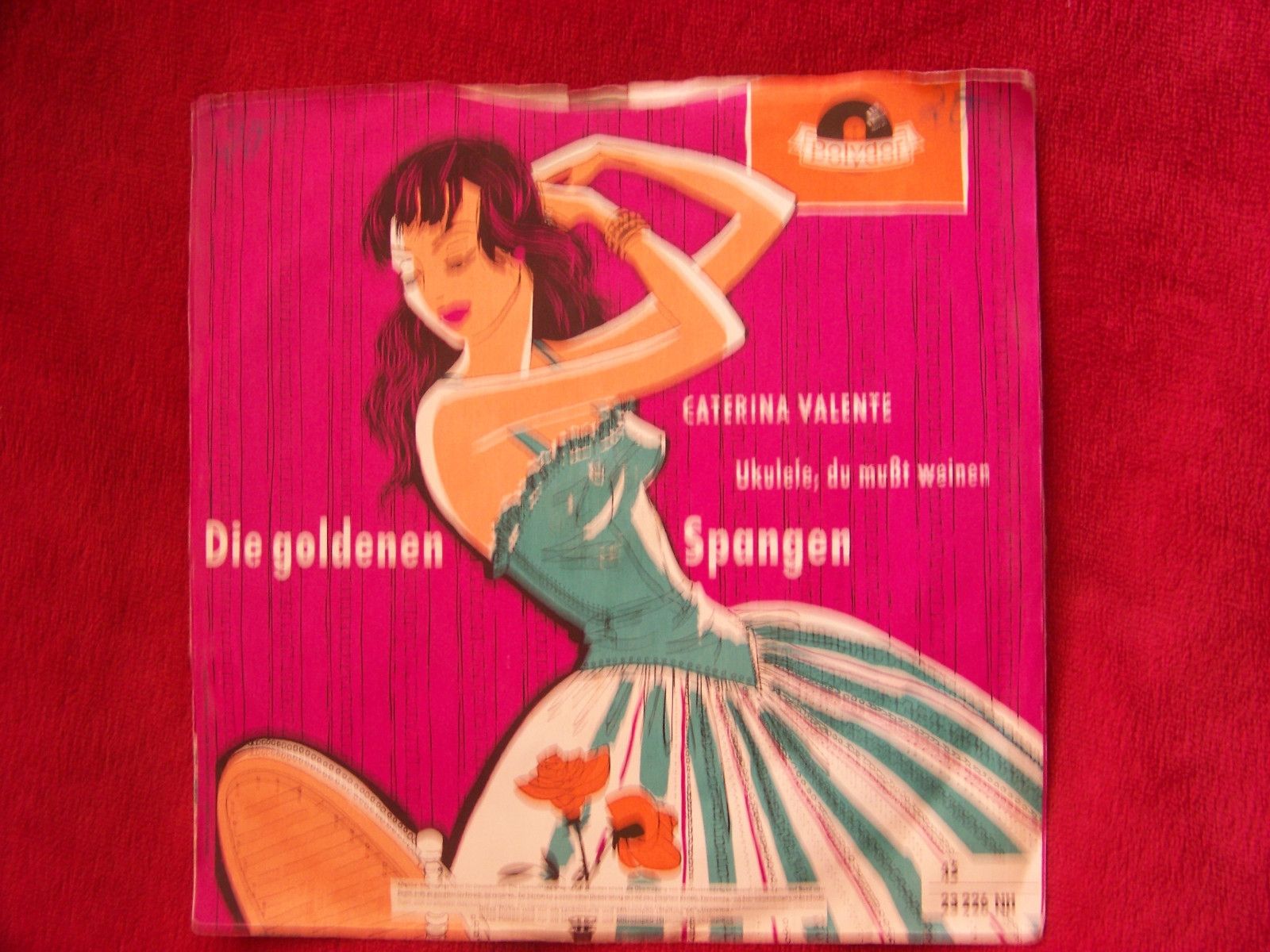 Caterina Valente – Die goldenen Spangen / Ukulele, du mußt weinen – Polydor 23 226, Bild 2