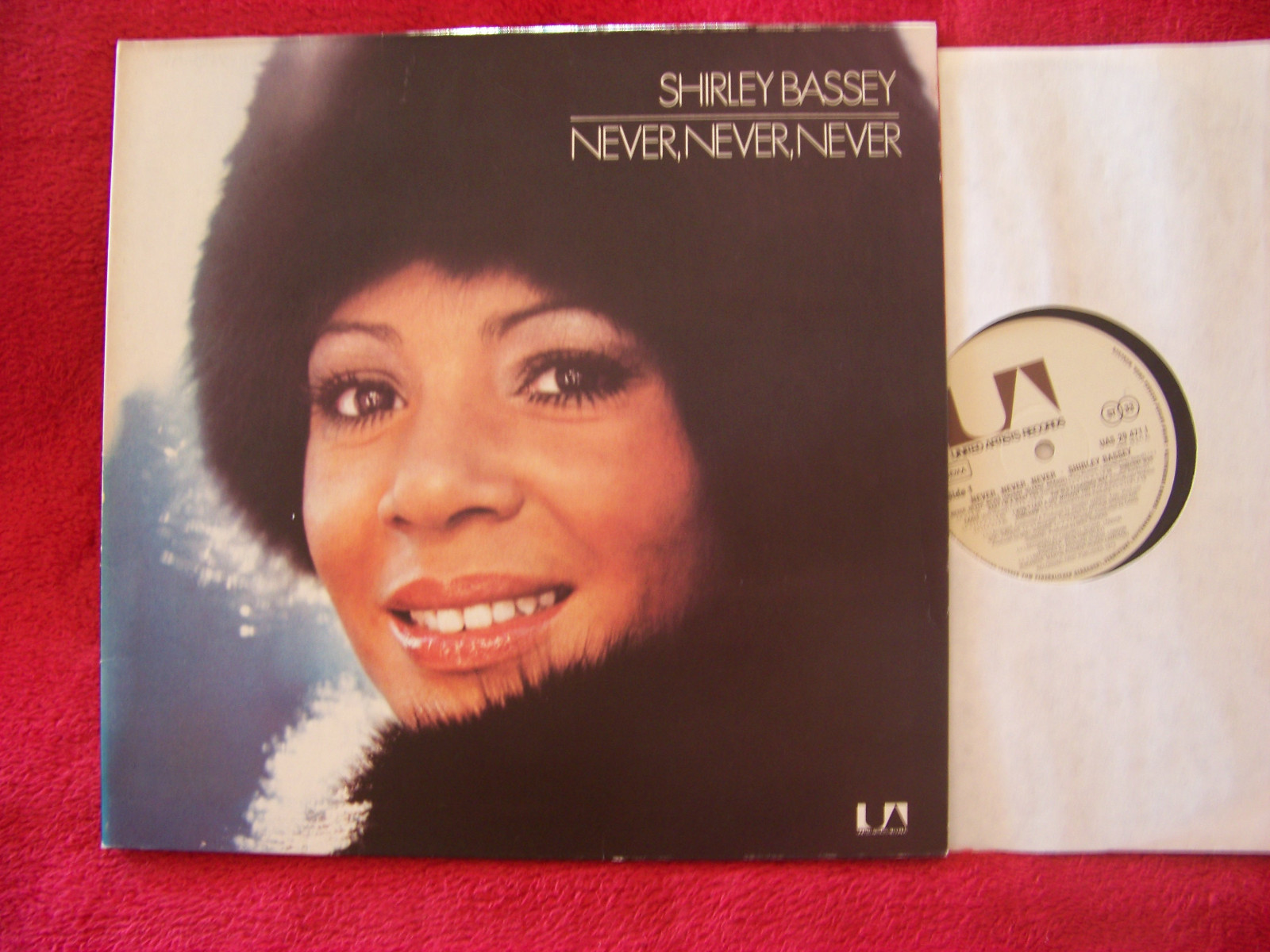 Shirley Bassey – Never, Never, Never | United Artists LP, Deutschland