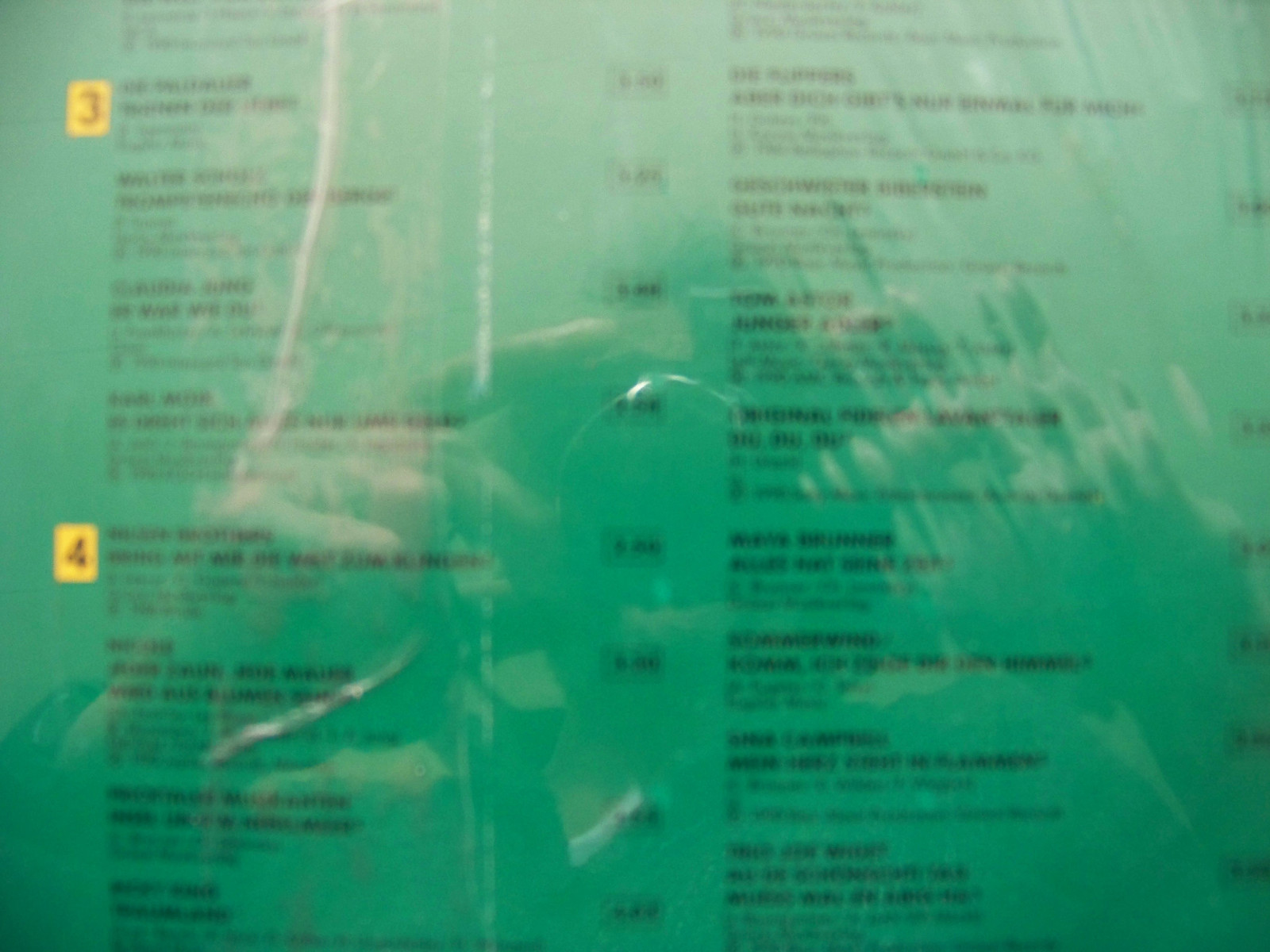 Herzlichkeiten – 32 aktuelle Hits von der Volksmusik bis zum Schlager (Doppel-LP), Bild 3
