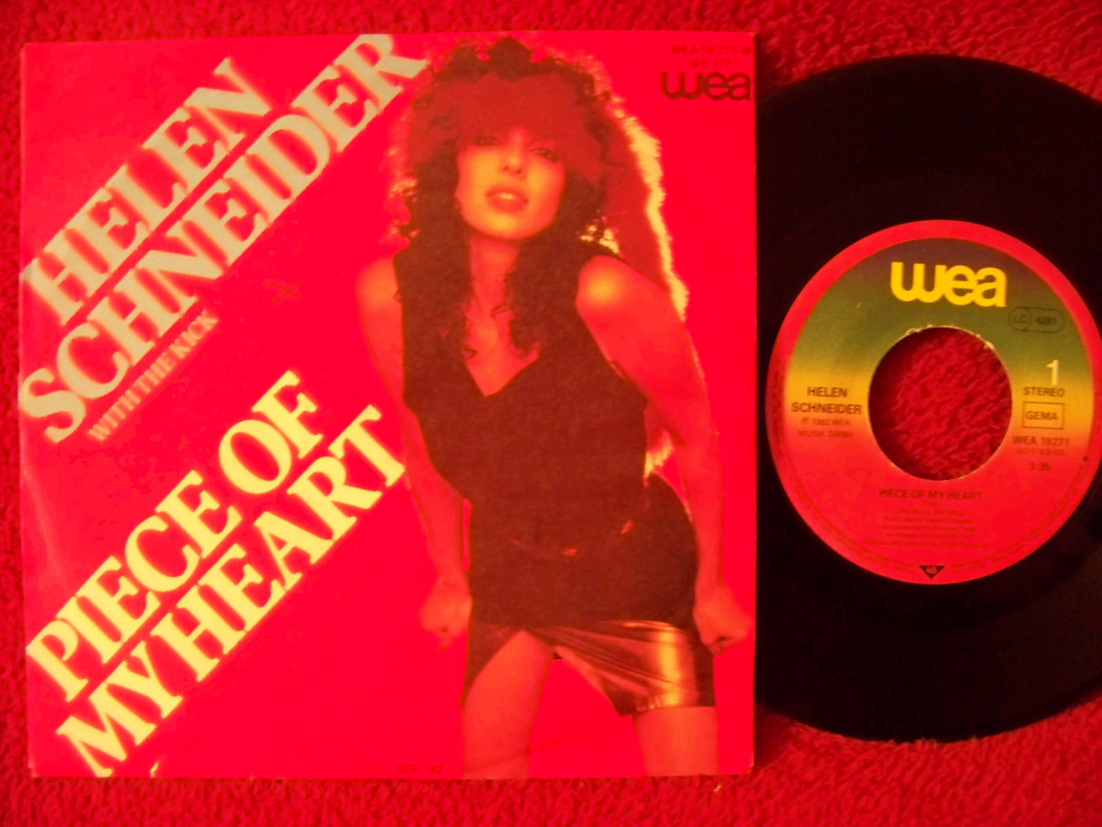 Helen Schneider – Piece of my heart / The pro (WEA Records, 19 271, 1982)