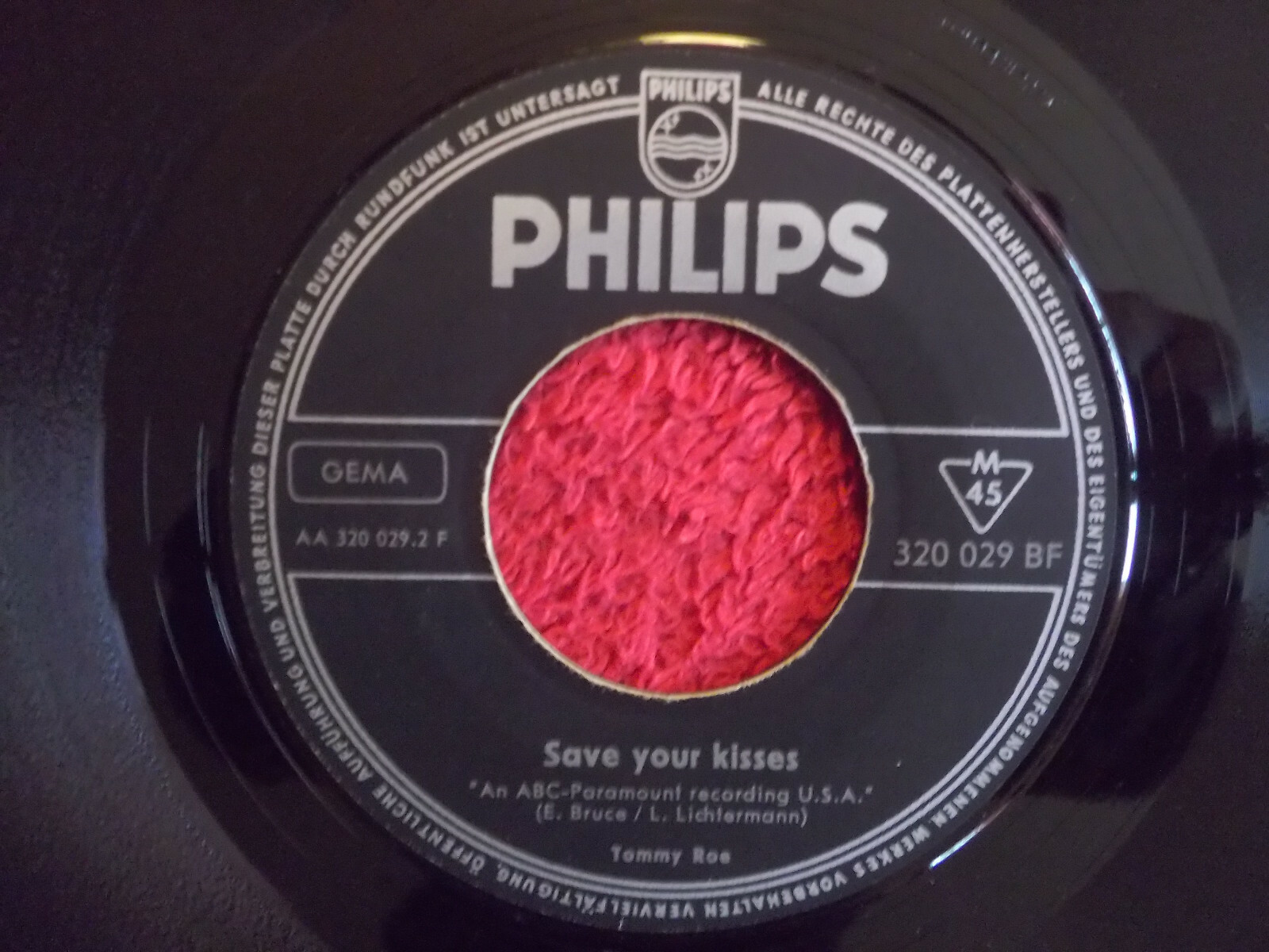 Tommy Roe – Sheila / Save Your Kisses (Philips Records, Single), Bild 2