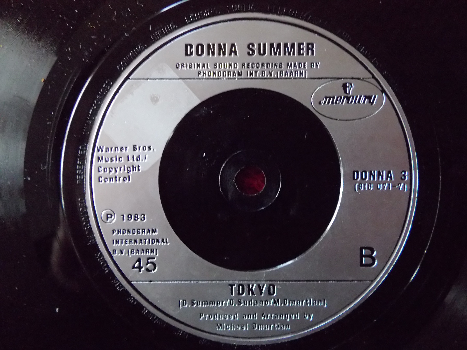 Donna Summer – Stop look and listen / Tokyo · Mercury Records DONNA 3, Bild 2