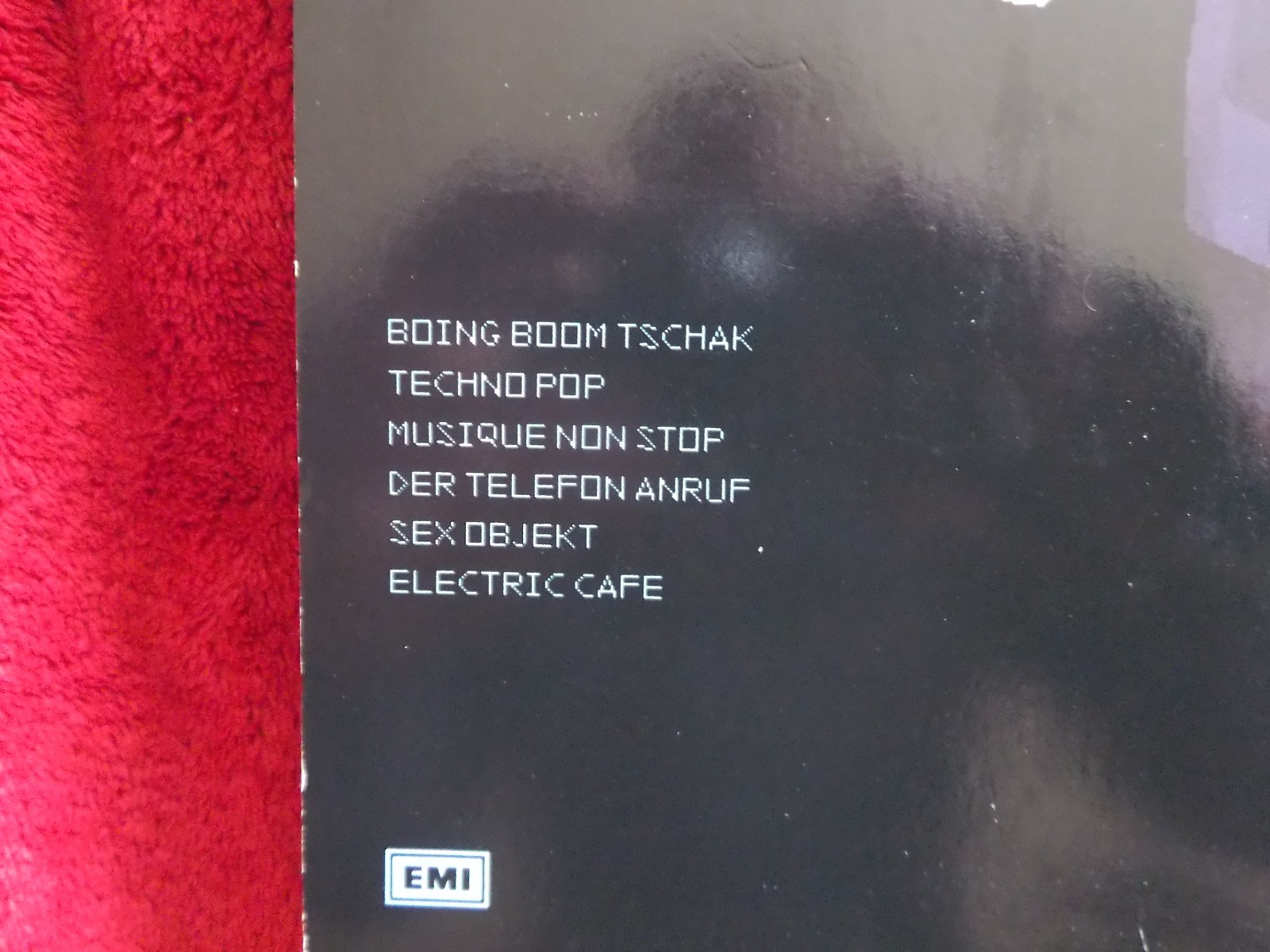 Kraftwerk – Electric Cafe (LP, EMI Records, 1986), Bild 6