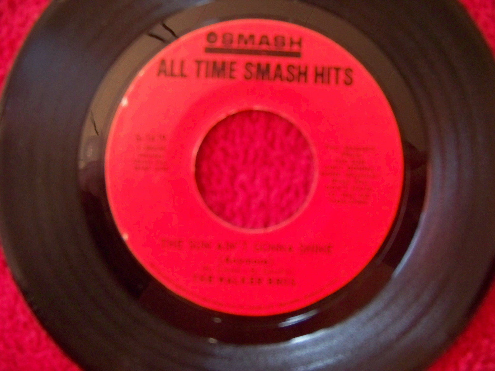 The Walker Brothers – The Sun Ain’t Gonna Shine / Make It Easy on Yourself · Smash 45