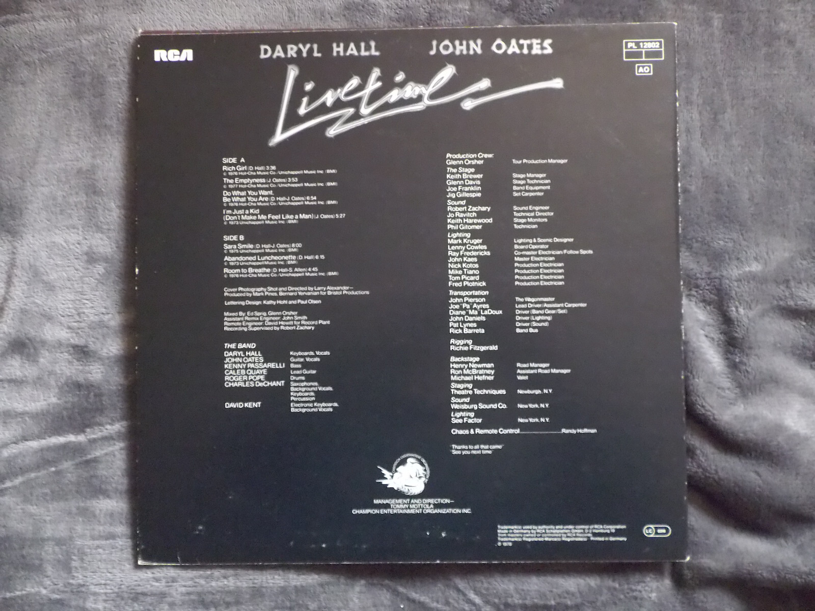 Daryl Hall & John Oates – Livetime | RCA Records PL 12802 (LP), Bild 2