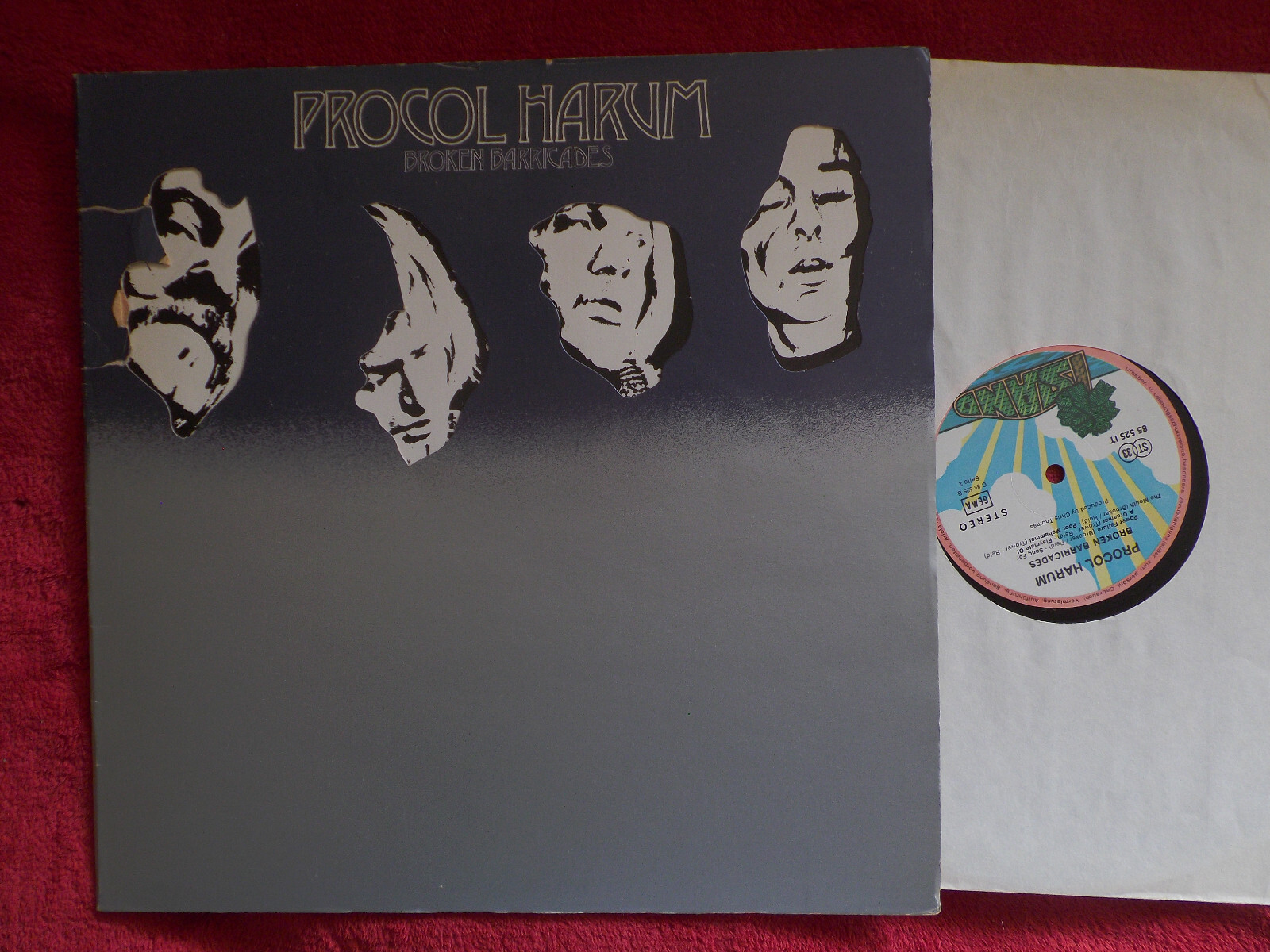 Procol Harum – Broken Barricades | Island Records LP