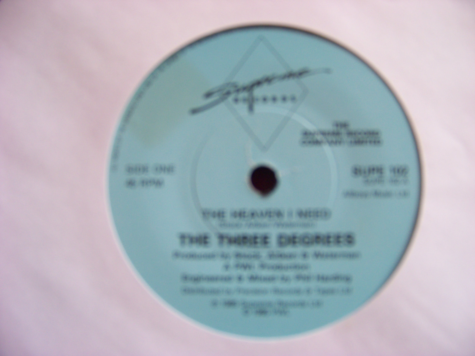 The Three Degrees – The heaven I need / Gimme, gimme, gimme (Single)