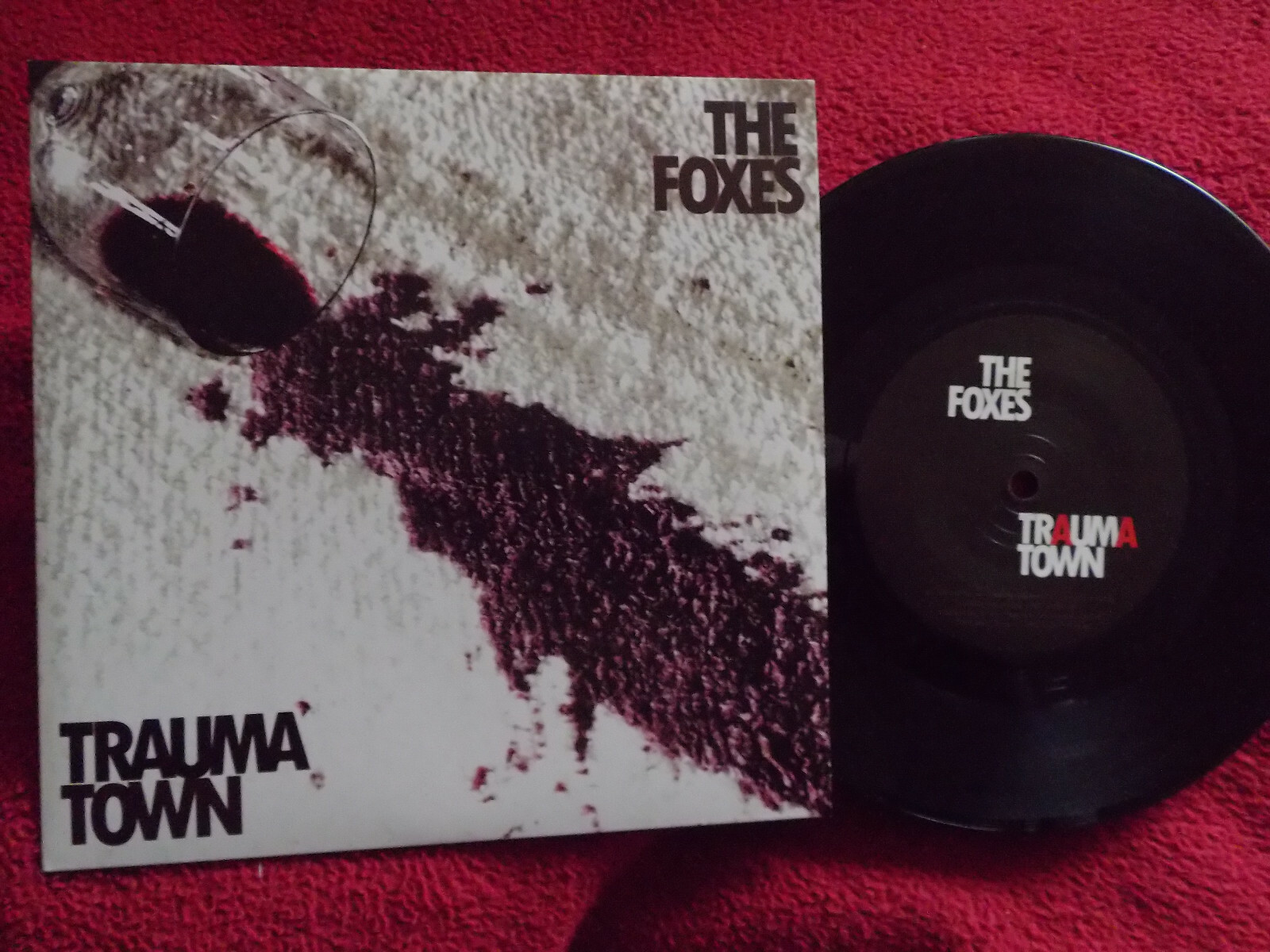 The Foxes – Trauma Town / Hey Baby! | 7″-Vinyl-Single, 2008