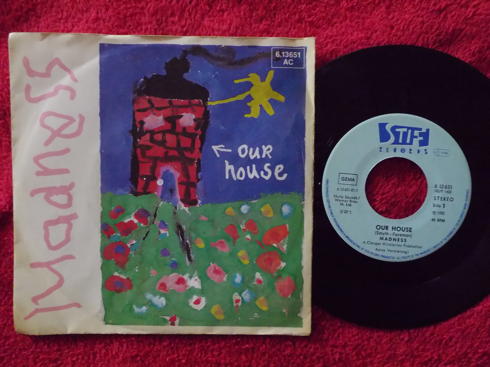 Madness – Our house / Walking with Mr. Wheeze (7″ Single, Stiff Records, 1982)