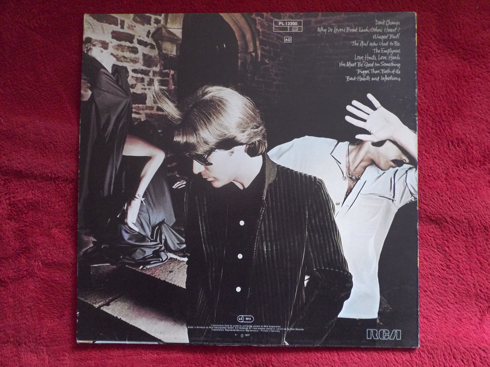 Daryl Hall & John Oates – Beauty on a Back Street, LP (RCA Records, PL 12 300, Deutschland, 1977), Bild 4