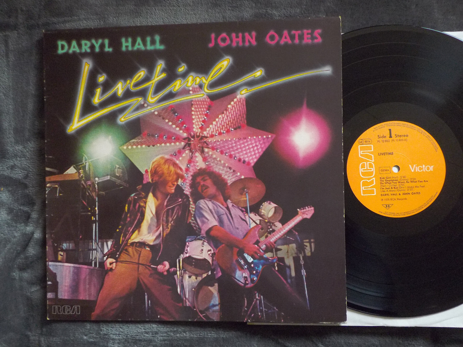 Daryl Hall & John Oates – Livetime | RCA Records PL 12802 (LP)