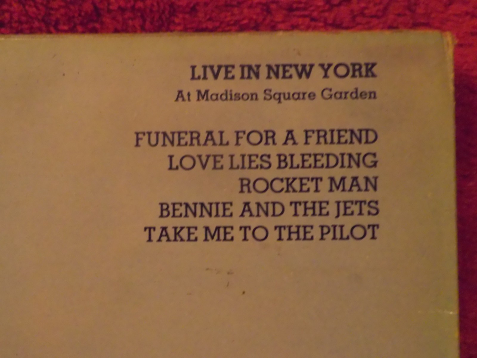 Elton John – Here and there (LP, DJM Records, 1976), Bild 6