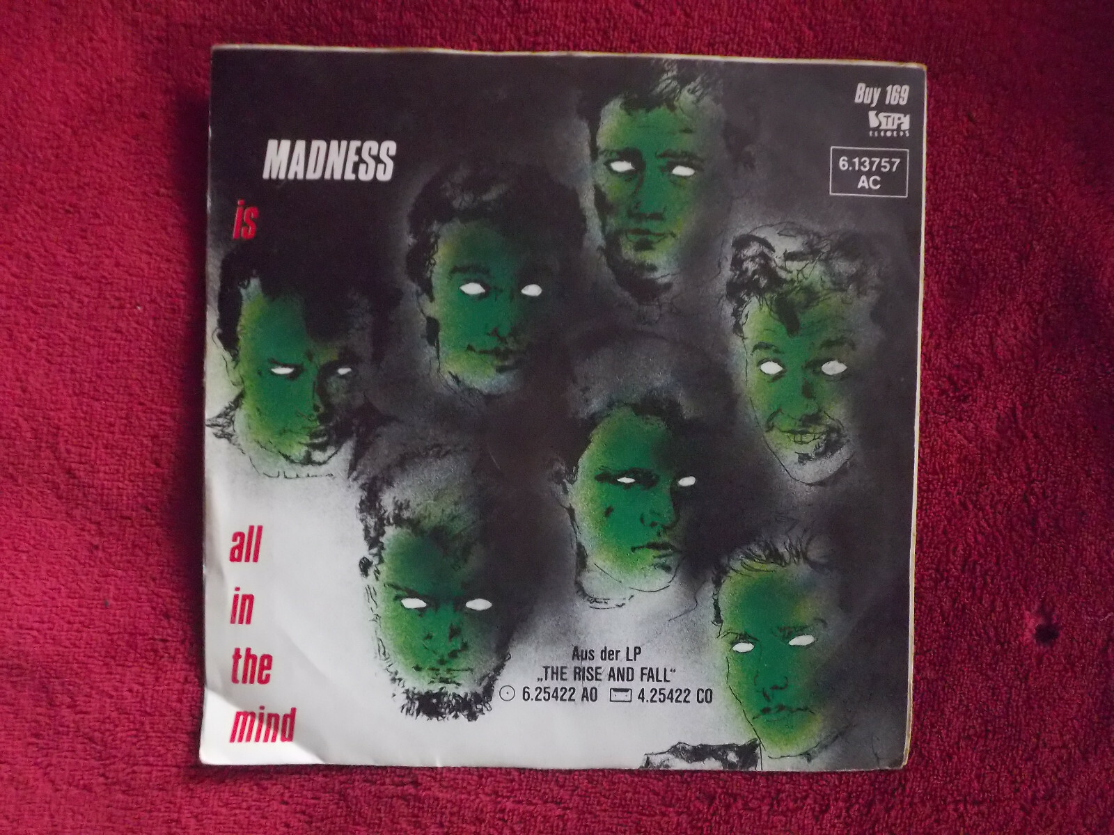 Madness – Tomorrow´s / Madness – 7″-Single, Stiff Records 6.13 757 (Deutschland, 1983), Bild 2