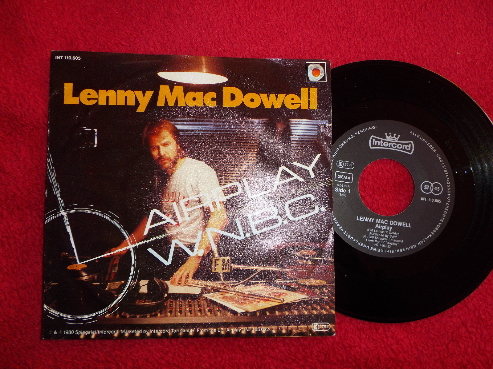 Lenny Mac Dowell – Airplay / W.N.B.C. | Intercord / Spiegelei Records, INT 110.605 (1980)