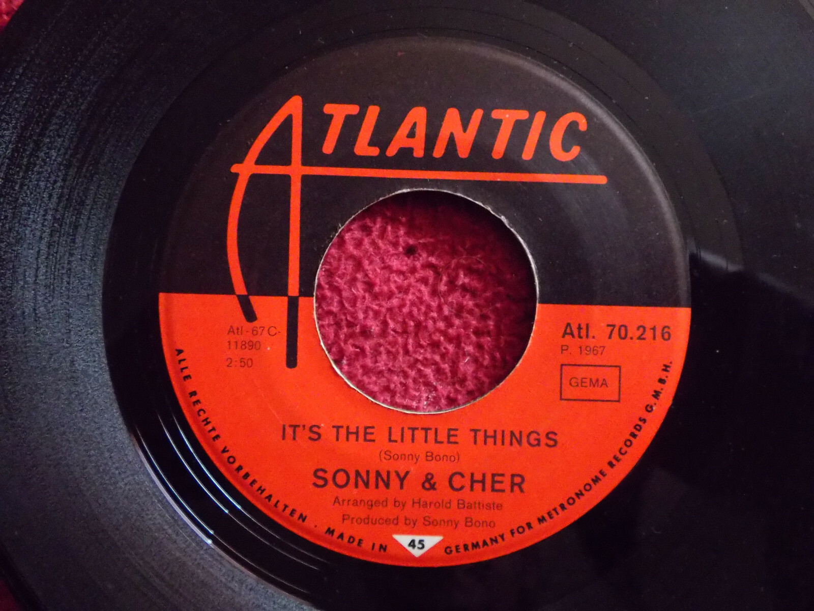 Sonny & Cher – It’s the Little Things / Plastic Man | Atlantic, ATL 70.216, deutsche 7″-Single (1967)