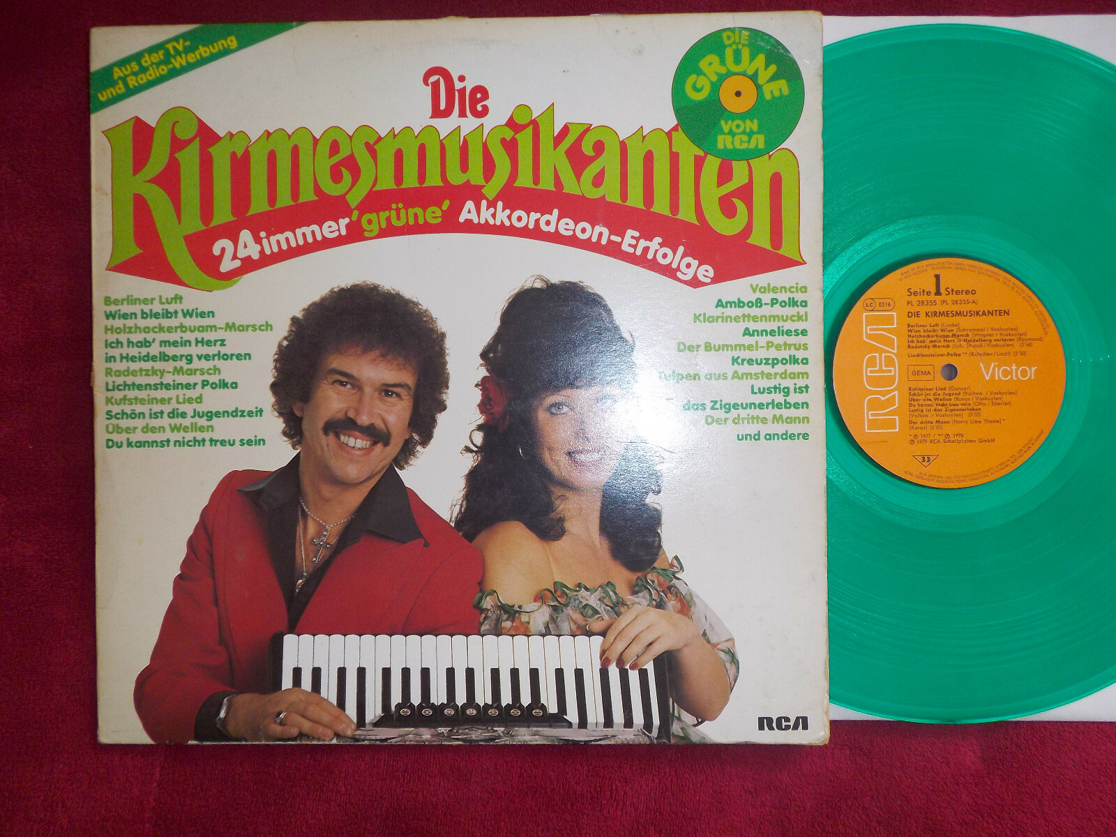 Die Kirmesmusikanten – 24 immer grüne Akkordeon-Erfolge | RCA Records, LP, Green Vinyl (1979)