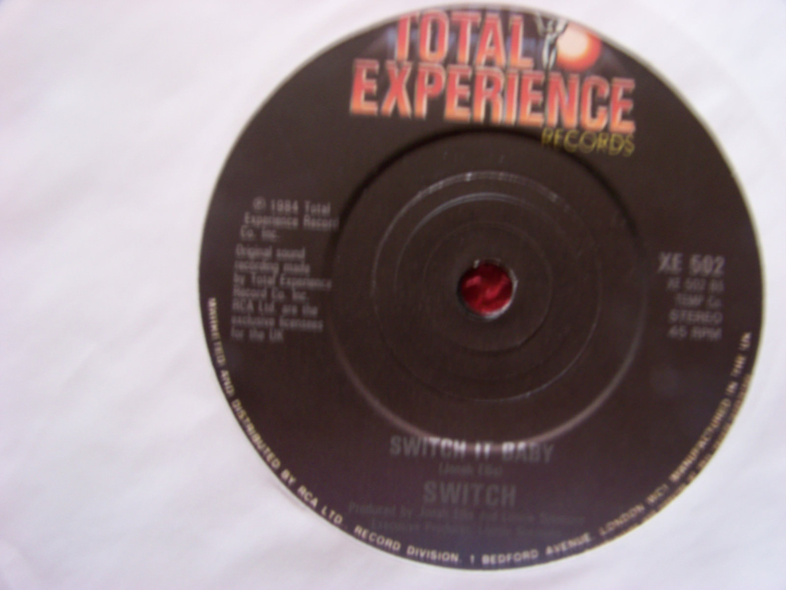 Switch – Keeping Secrets / Switch It Baby – Total Experience Records, Bild 2