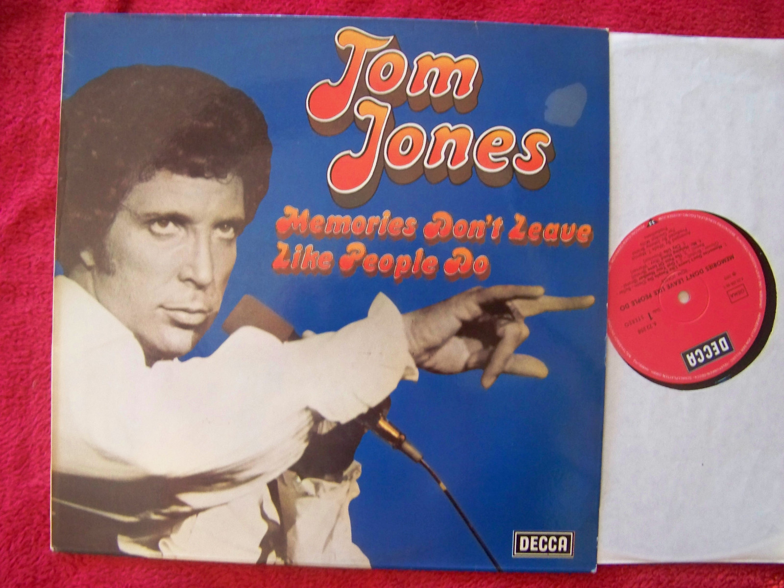 Tom Jones – Memories don´t leave like people do | Decca LP, 1975