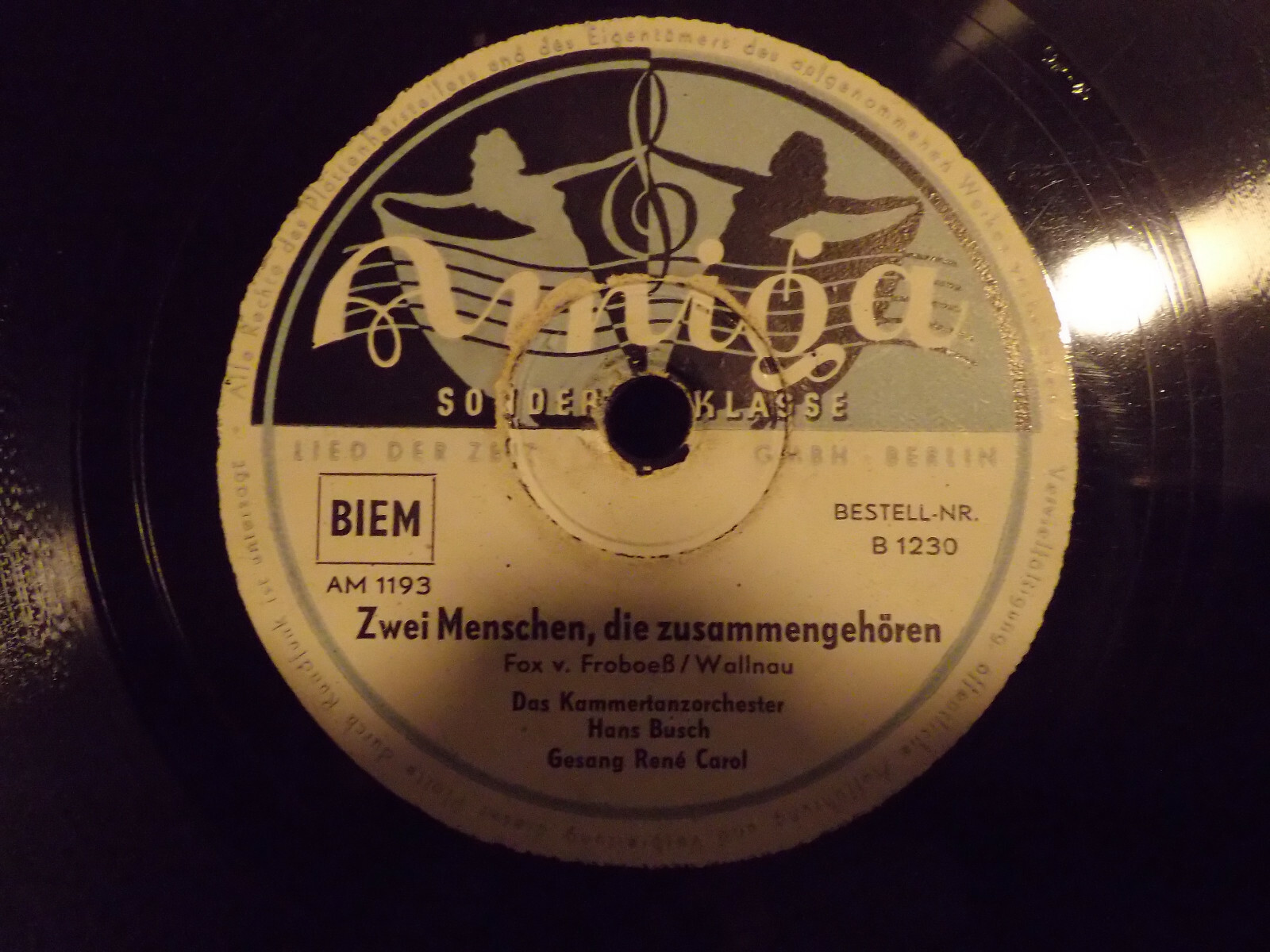 Rene Carol – Im Cafe de la Paix in Paris / Zwei Menschen, die zusammengehören | Amiga Records 1230, Bild 2