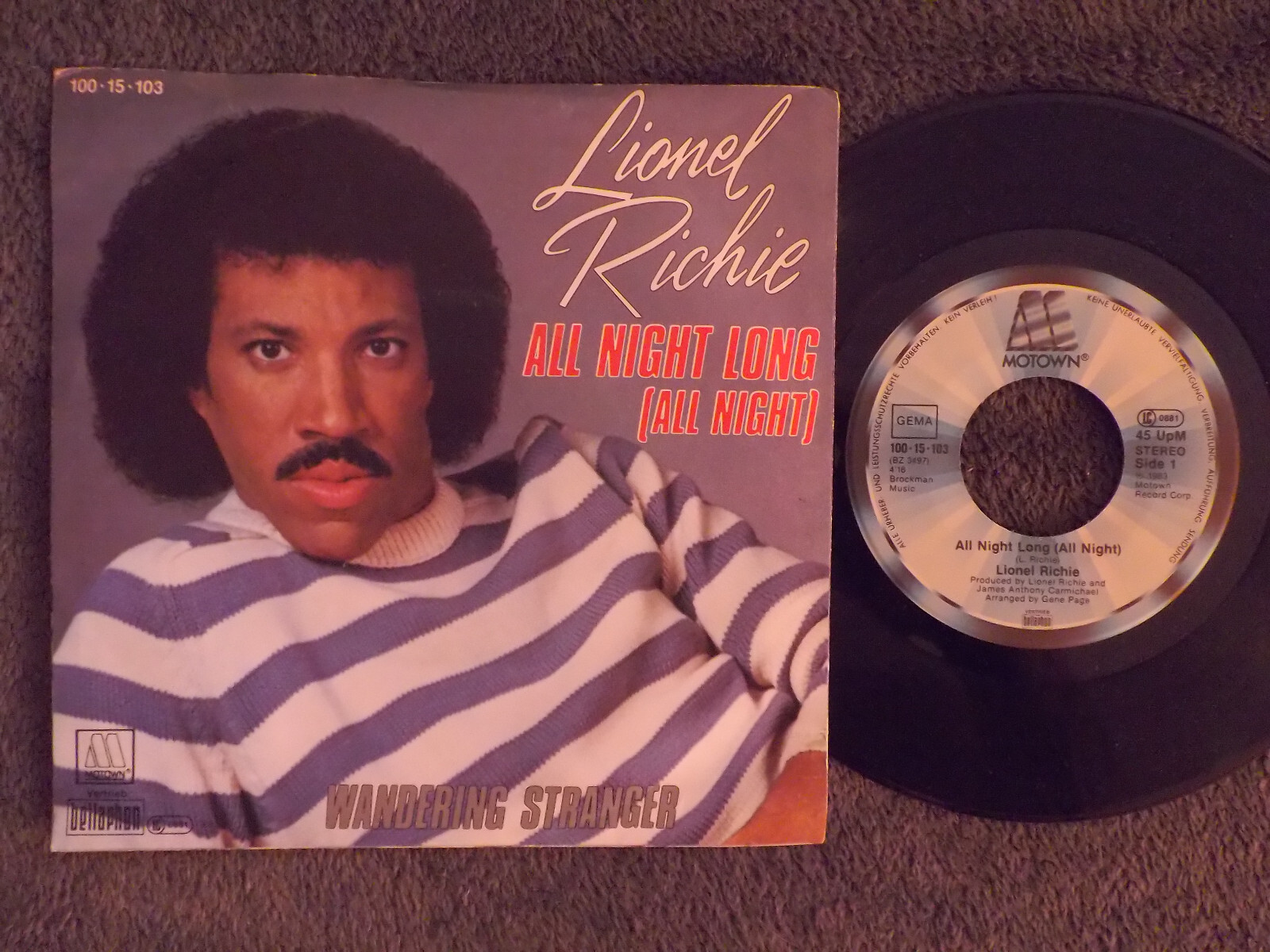Lionel Richie – All Night Long / Wandering Stranger (Motown, 1983)
