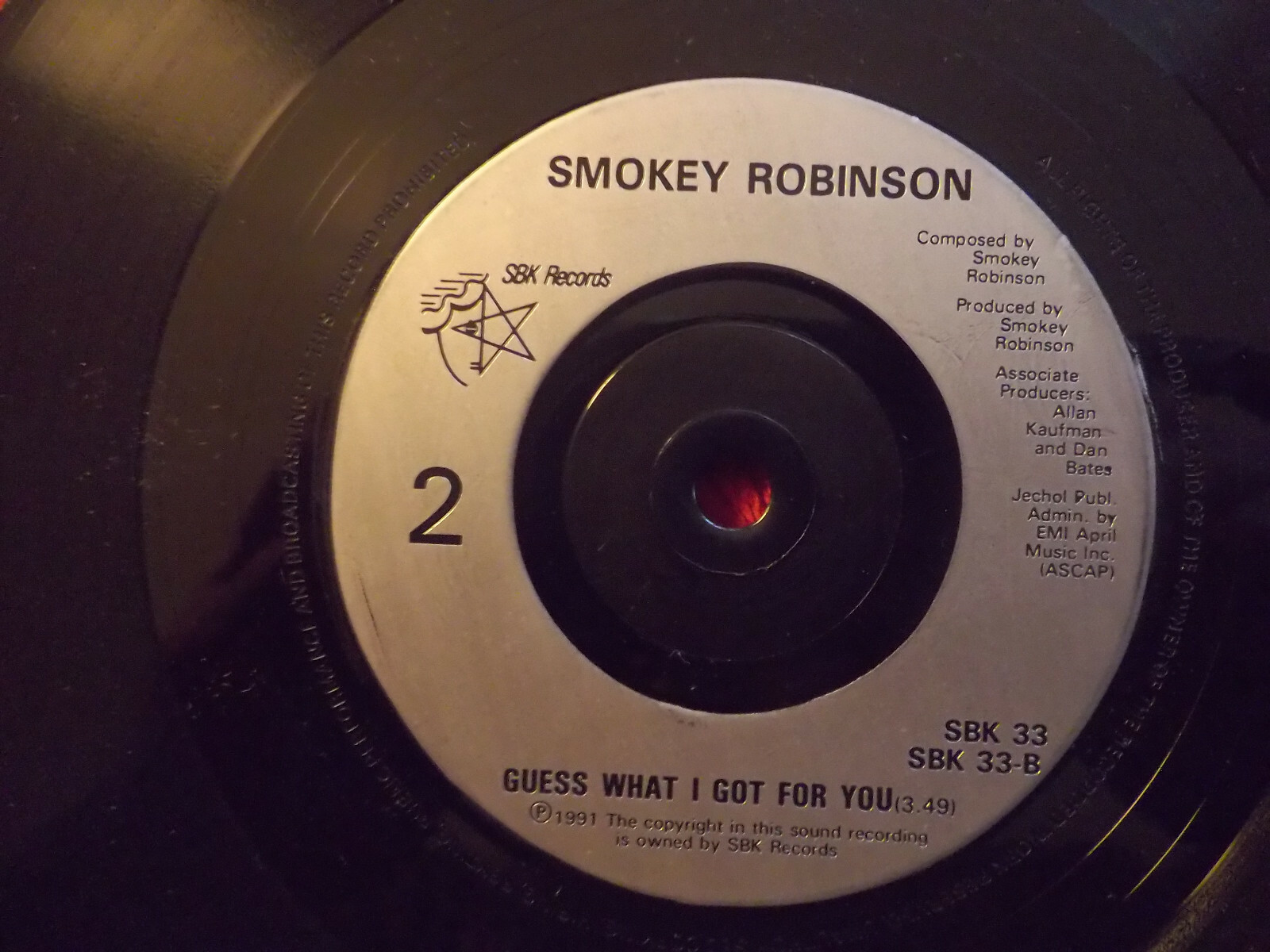 Smokey Robinson – Double Good Everything / Guess What I Got for You (SBK 33), Bild 2
