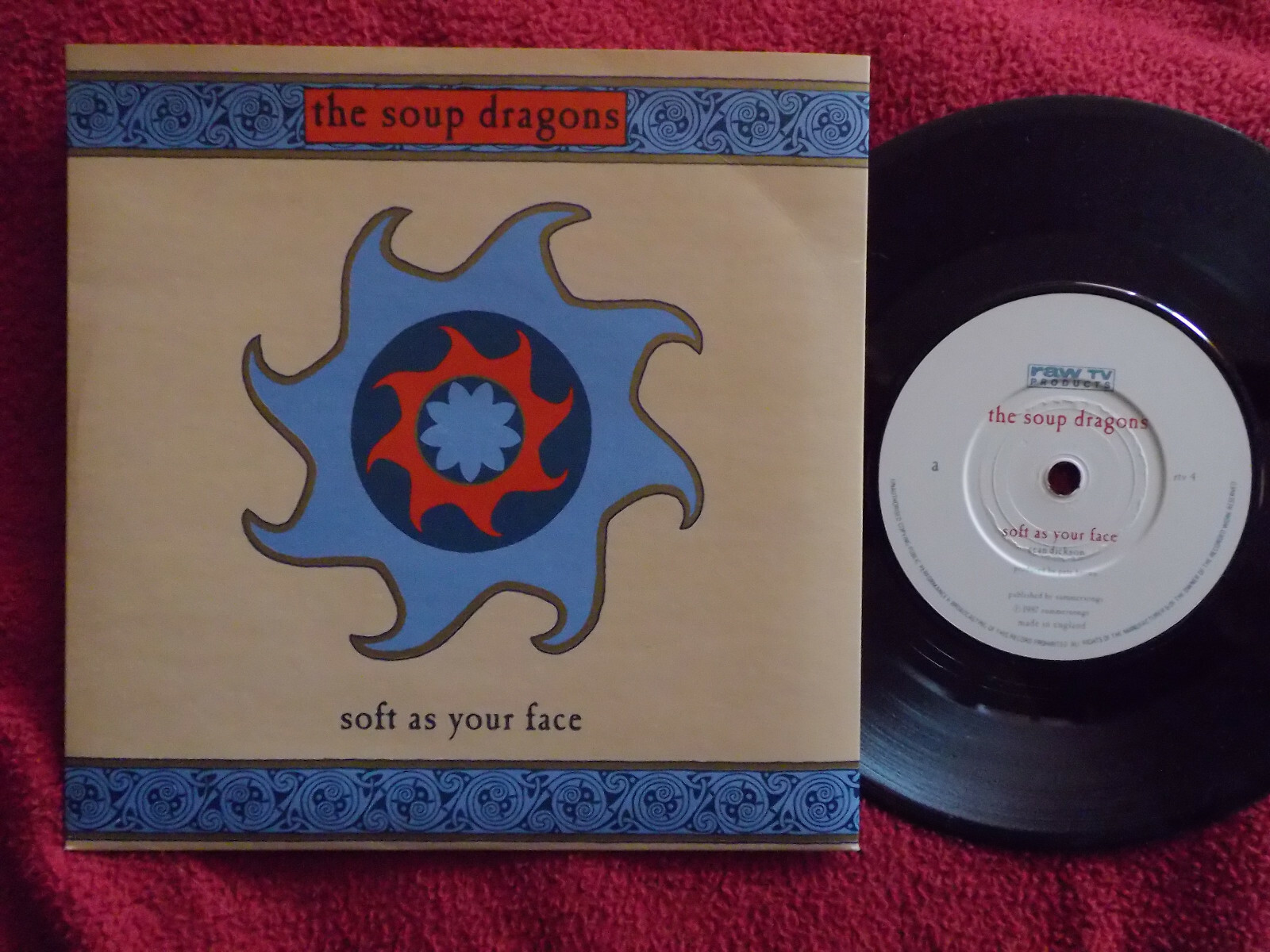 The Soup Dragons – Soft as your face / It´s always autumn (7″-Single)