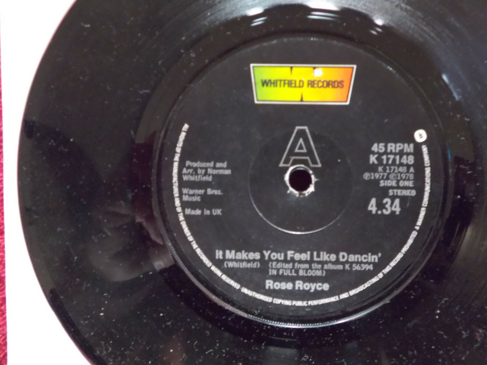 Rose Royce – It makes you feel like dancin’ / You’re my world girl | Whitfield Records, K  17148, 1978