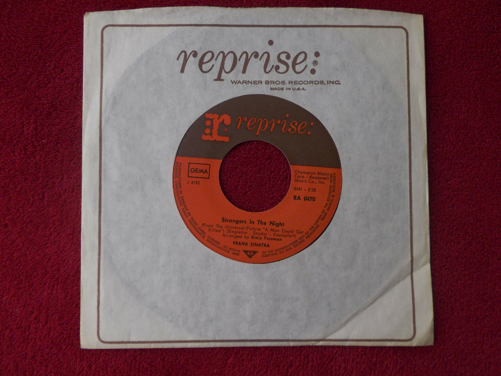 Frank Sinatra – Strangers in the Night / Oh, You Crazy Moon (Reprise, Single)