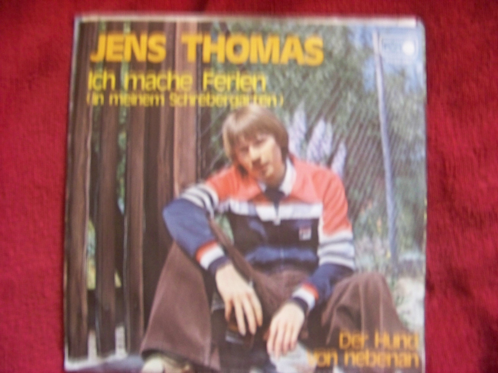 Jens Thomas – Ich mache Ferien / Der Hund von nebenan (Metronome, 1979), Bild 2