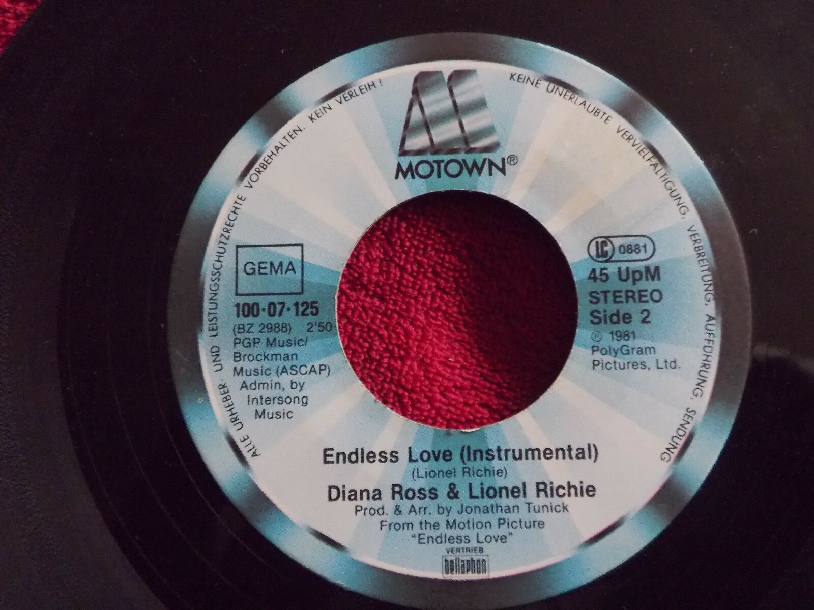 Diana Ross & Lionel Richie – Endless Love / Endless Love (Instr.) · Motown / Bellaphon Records, 7″ Single, Deutschland, 1981, Bild 2