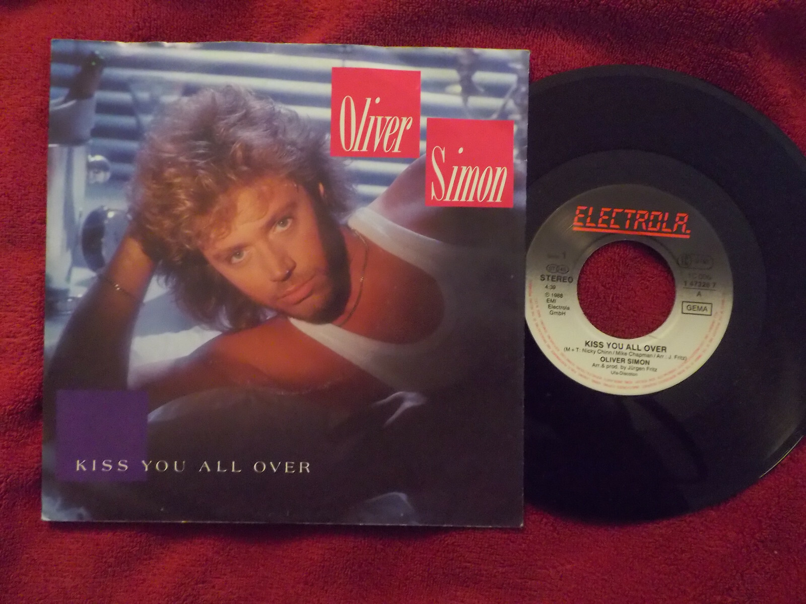 Oliver Simon – Kiss You All Over / I Need You | 7-Inch-Single