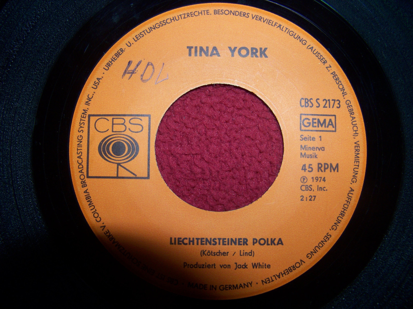 Tina York – Liechtensteiner Polka / Wo Regen fällt (CBS, CBS S 2173, 1974)