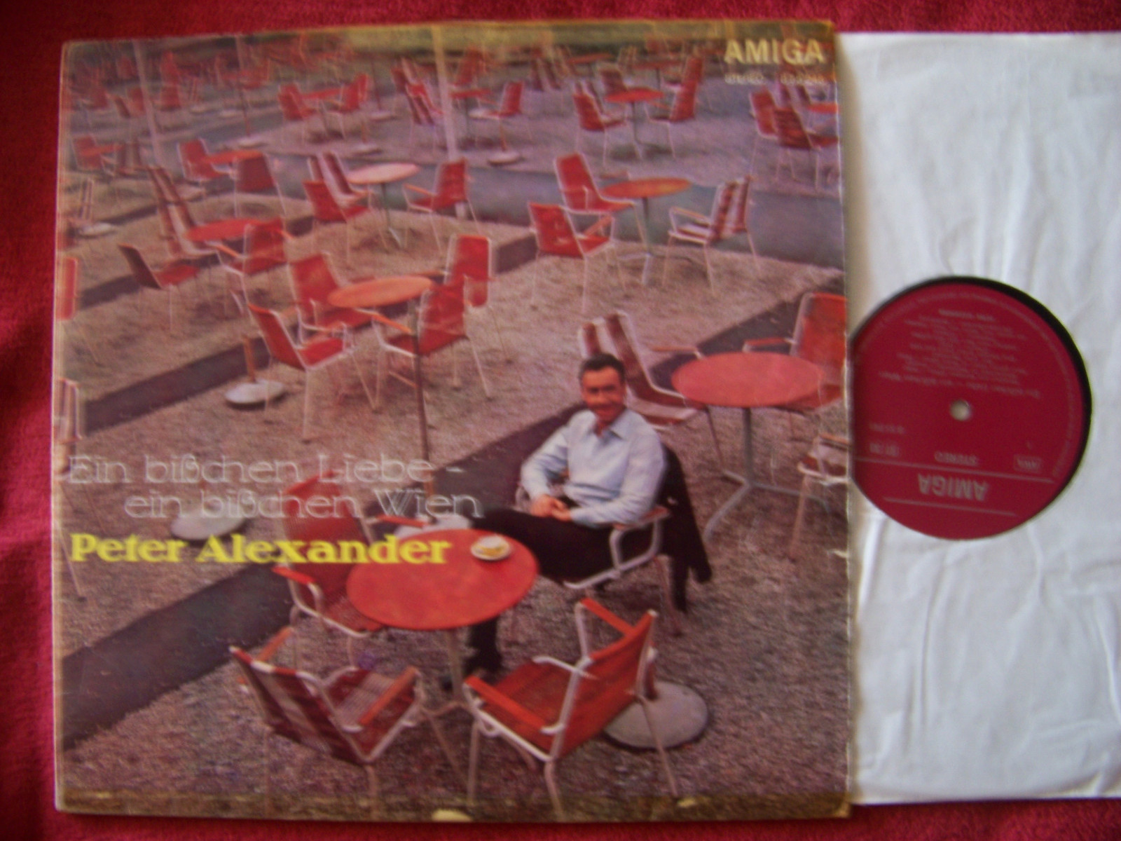 Peter Alexander – Ein bißchen Liebe - ein bißchen Wien | Amiga LP