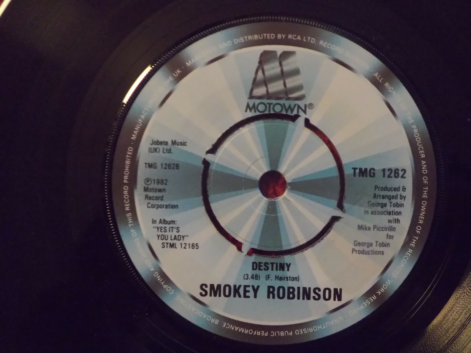Smokey Robinson – Old fashioned love / Destiny | Motown, UK-Single 1982, Bild 2