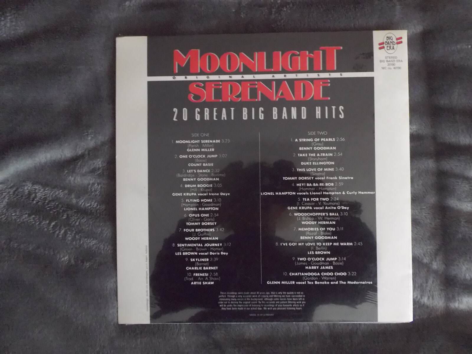V.A. – Moonlight Serenade: 20 Great Big Band Hits (LP), Bild 2