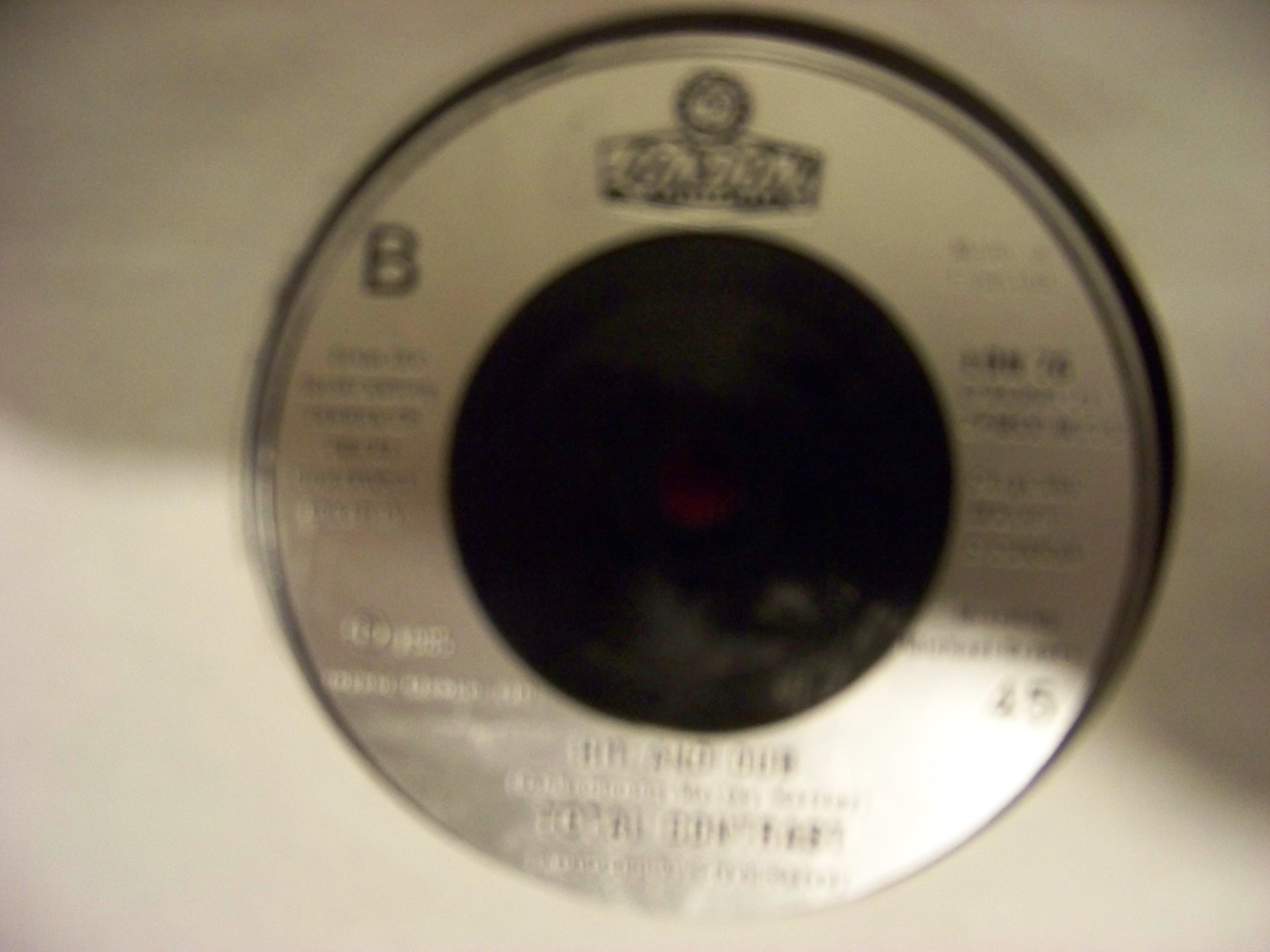 Total Contrast – Hit and Run / Hit and Dub | London LON 76 | UK, 1985, Bild 2