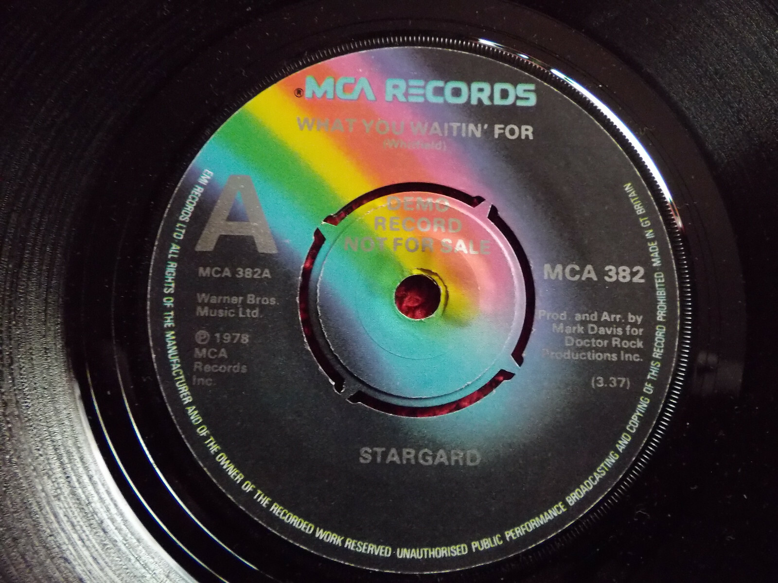 Stargard – What you waitin´ for / Smile (MCA 382, Demo-Single)