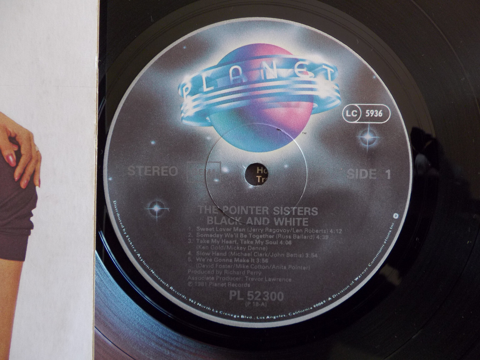 Pointer Sisters – Black & white (LP, Planet Records, PL 52 300, Deutschland, 1981), Bild 2