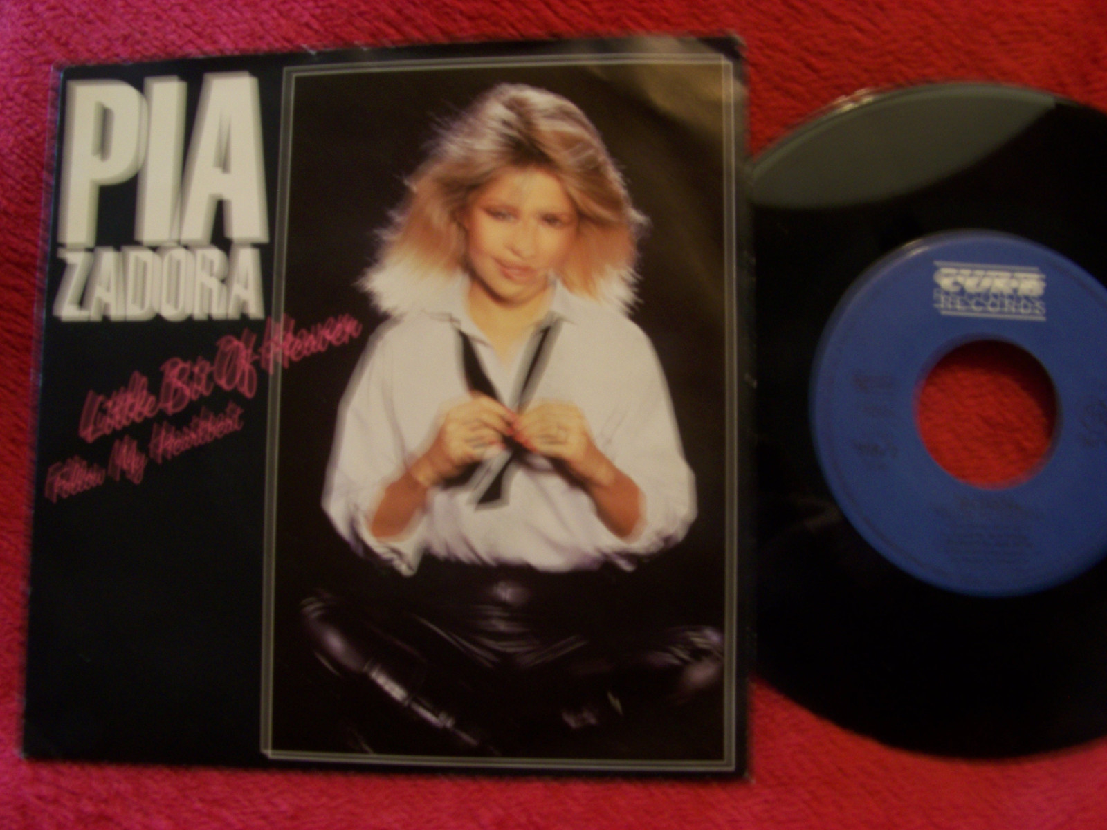 Pia Zadora – Little bit of heaven / Follow my heartbeat (Curb Records, INT  112.725)