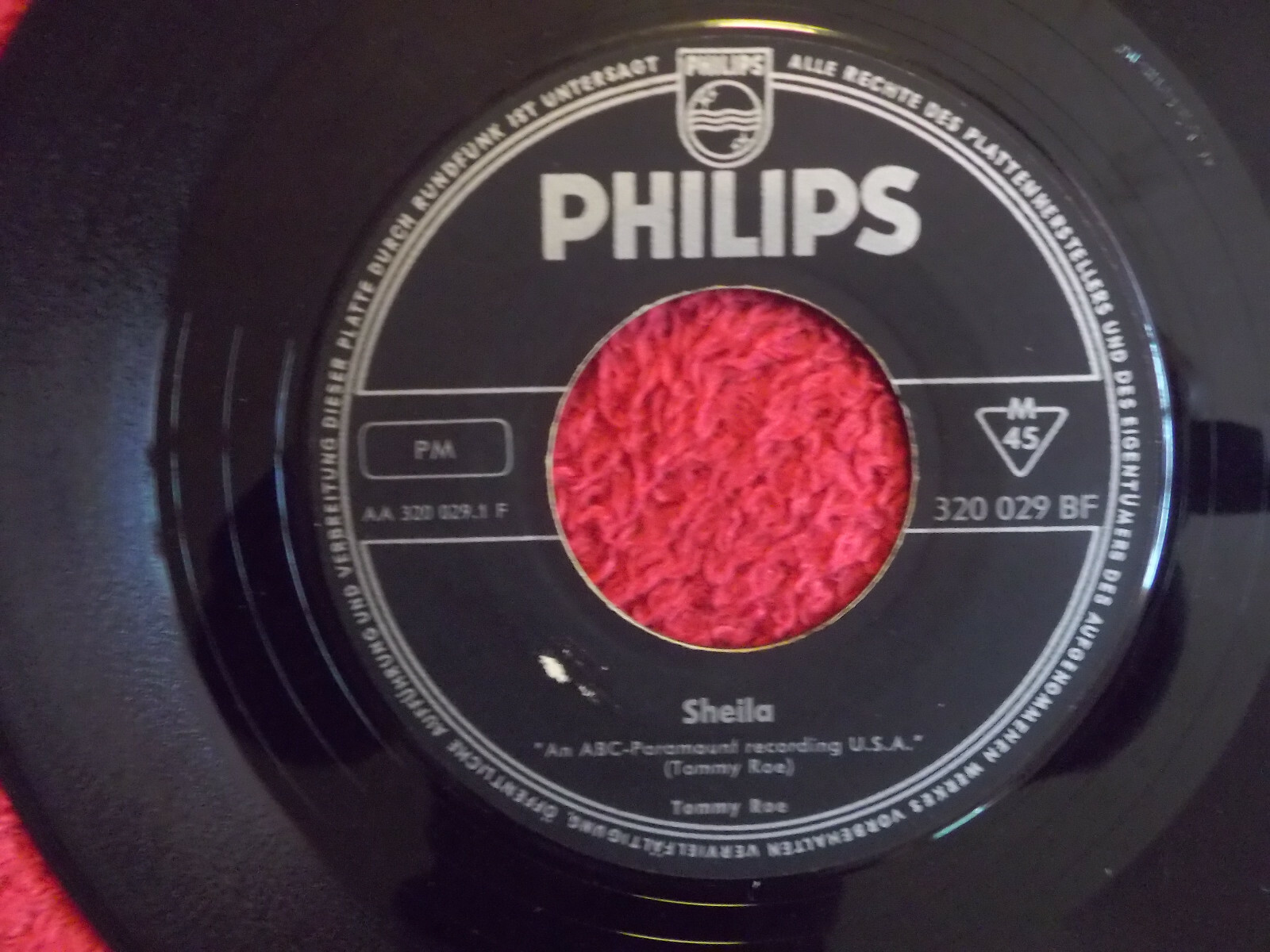 Tommy Roe – Sheila / Save Your Kisses (Philips Records, Single)