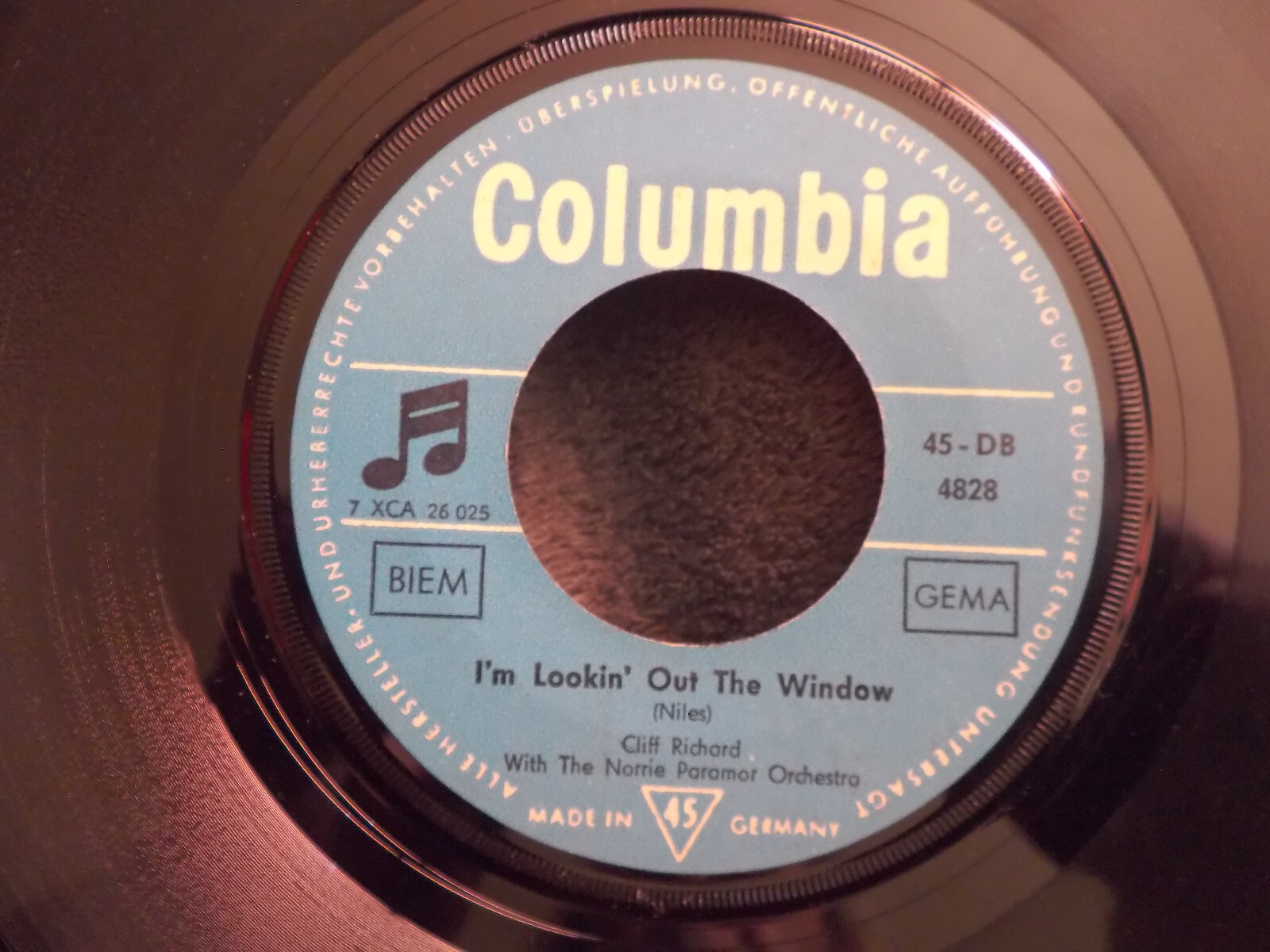 Cliff Richard – I´m lookin´ out the window / Do you want to dance (Single)