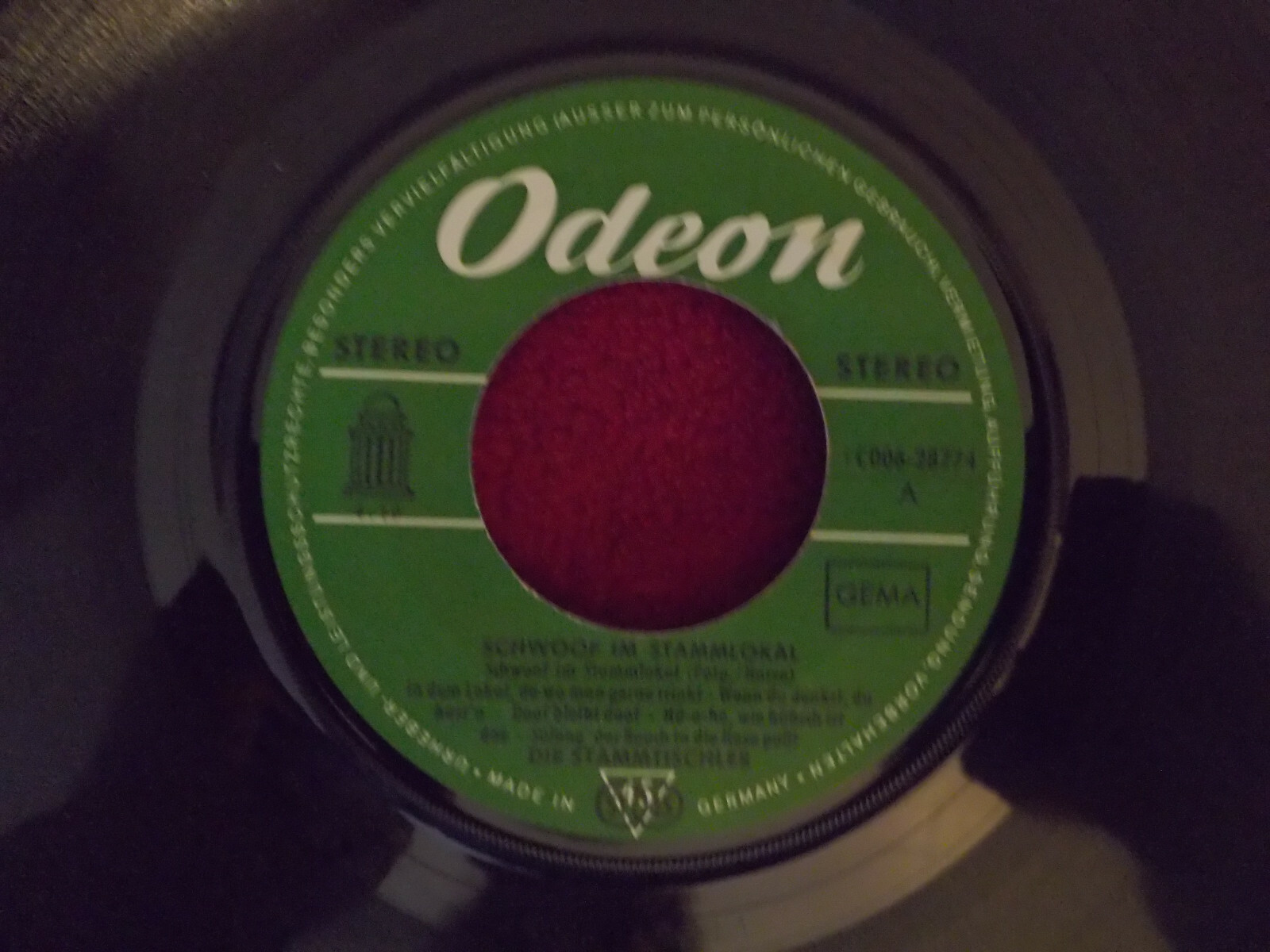 Die Stammtischler – Schwoof im Stammlokal | Odeon Single