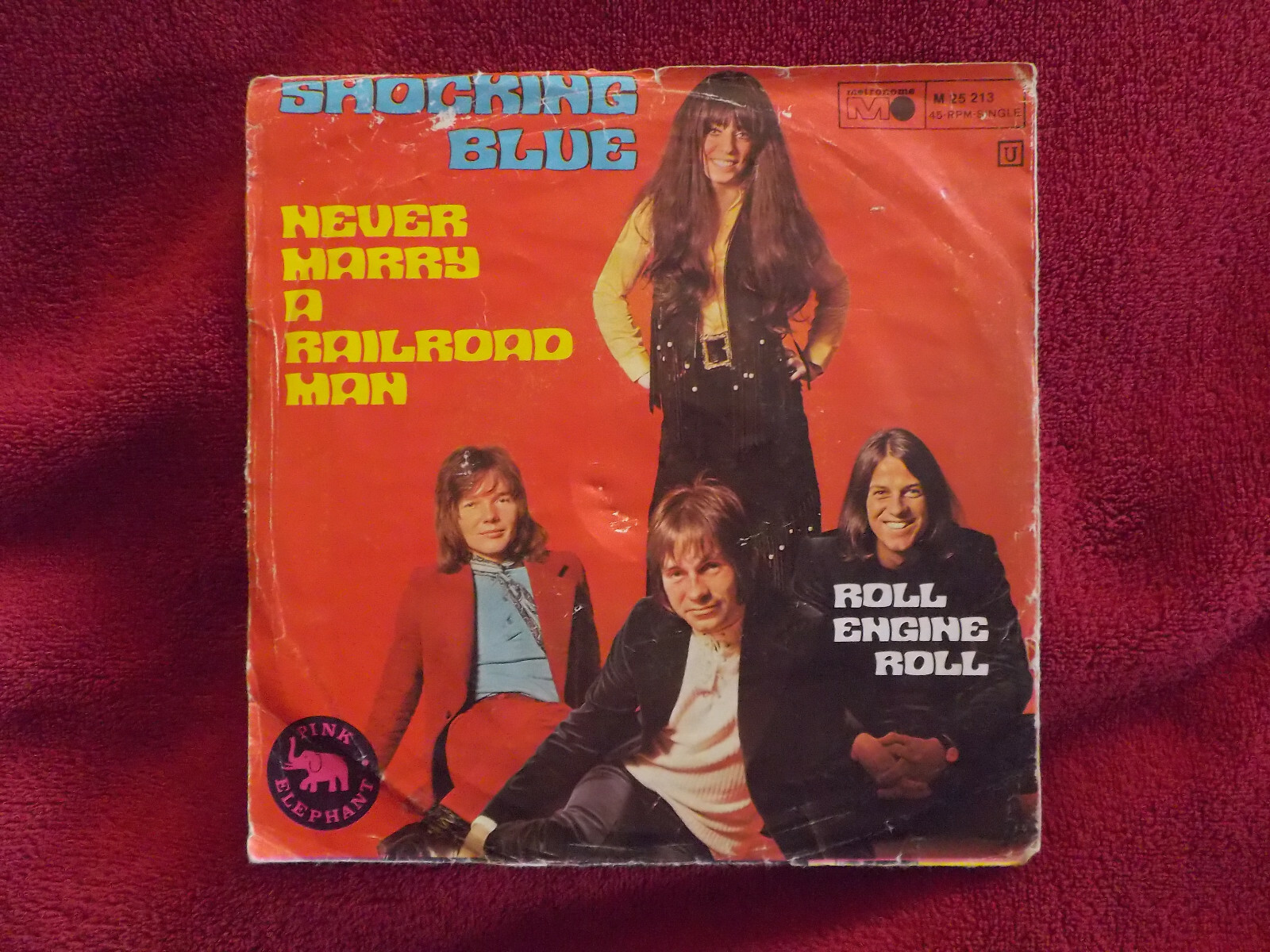 Shocking Blue – Never Marry a Railroad Man / Roll Engine Roll (Metronome Records, M 25 213), Bild 2