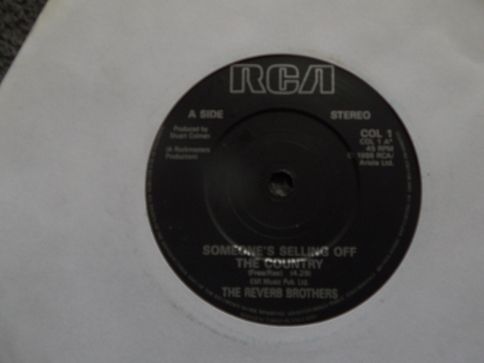 The Reverb Brothers – Someone´s selling off the Country / The next big thing + Far away (7″-Single)