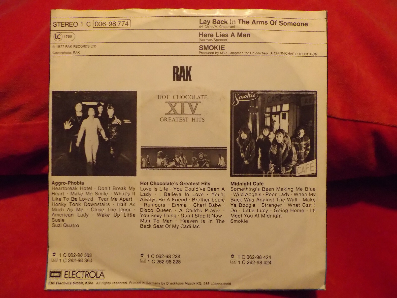 Smokie – Lay back in the arms of someone / Here lies a man (7″-Single, 1977), Bild 2
