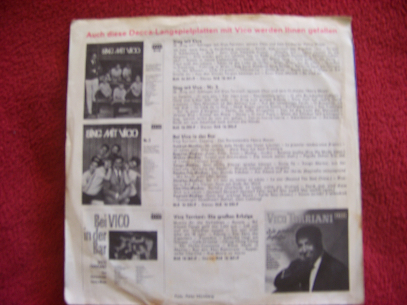 Vico Torriani – Aus jedem Land ein Souvenir / Von New York nach Las Vegas | Decca 45, Bild 2