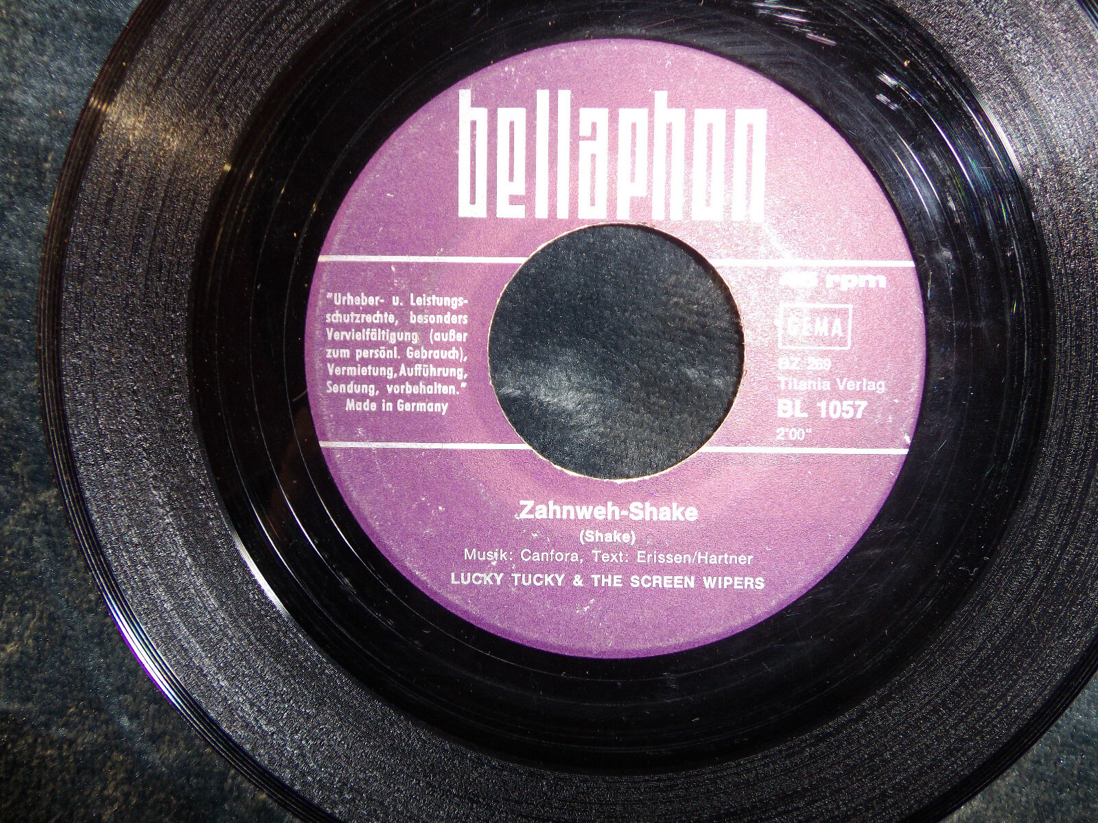 Lucky Tucky & The Screen Wipers – Zahnweh-Shake / Dann irrst du dich, my Dear! (Bellaphon, BL 1057)